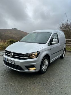 >>>SPECIAL CLEARANCE<<< VOLKSWAGEN CADDY HIGHLINE C20 VAN - BID NOW!!