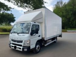 2017 MITSUBISHI CANTER 7C15 BOX TRUCK >>--NO VAT ON HAMMER--<<