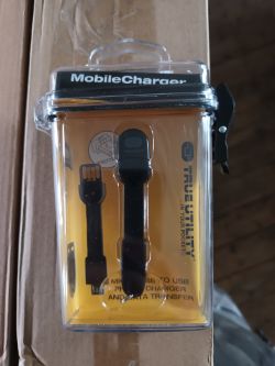 1230 X EXTRA STRONG PLASTIC REUSABLE CASE WITH TRUE UTILITY MOBILE CHARGER