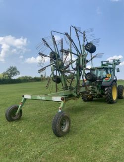 KRONE KS TWIN ROTOR RAKE