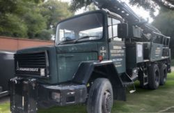 DANDO SHELL AND AUGER WATERWELL DRILL RIG TRUCK MO