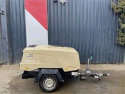 DOOSAN 7/31E+ ROAD TOWABLE COMPRESSOR WITH GENERATOR (2014)
