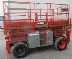 SKYJACK SJ8831 SCISSOR LIFT