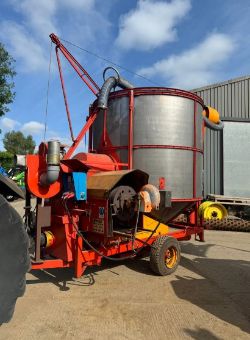 MASTER MOBILE 10 TON GRAIN DRYER