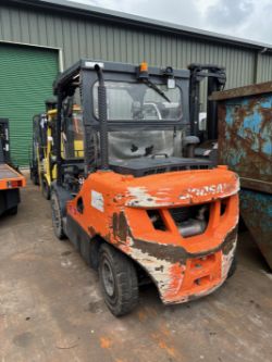 DOOSAN D40SC-7 DIESEL FORKLIFT 2015