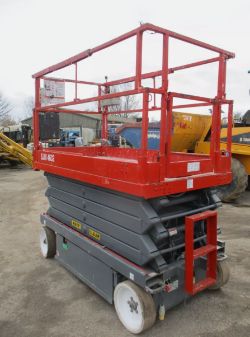 2010 SKYJACK SJ4632 SCISSOR LIFT (ACCESS PLATFORM / CHERRY PICKER)