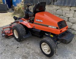 KUBOTA AM3300 DIESEL GARDEN TRACTOR GRASS CUTTER COLLECTOR