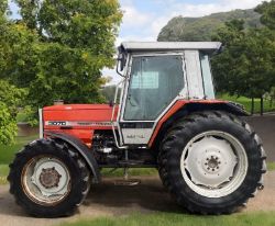 MASSEY FERGUSON 3070 TURBO 4WD FARM TRACTOR AUTOTRONIC TYPE: FARM TRACTOR