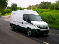 IVECO DAILY 2.3 MWB DIESEL VAN - 2018 (18 REG) **(ONLY 96 K MILEAGE)**