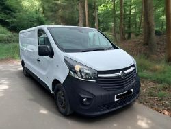 VAUXHALL VIVARO 2900 1.6CDTI BITURBO 120 BHP ECOFLEX L2H1 LONG WHEEL BASE PANEL VAN