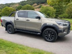 2021 TOYOTA HILUX INVINCIBLE X D-4D 4WD DCB A PICKUP ➽ **(ONLY 68K MILEAGE)** ⇶ READY FOR ACTION!