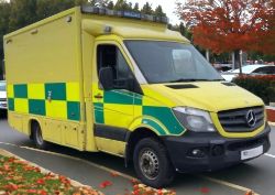 MERCEDES-BENZ SPRINTER 519 CDI EX-AMBULANCE - 2016 **(SPARES OR REPAIRS)**