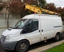** SPARES OR REPAIRS ** 2008 FORD TRANSIT T350 CHERRY PICKER