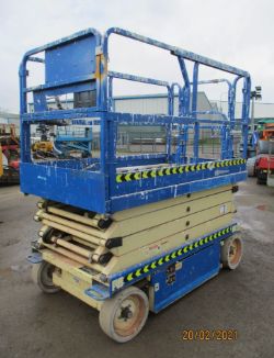JLG 2646 BATTERY-POWERED CHERRY PICKER