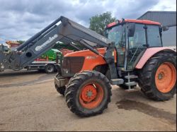 2006 KUBOTA M125X TRACTOR WITH LOADER