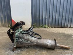 2016 MONTABERT SC36 HYDRAULIC BREAKER