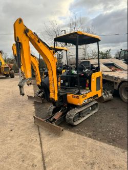JCB 15C-1 MINI DIGGER