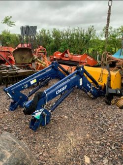 BOMFORD LOADER & BUCKET