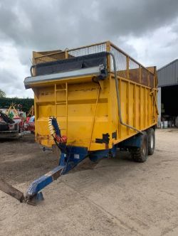 TWIN AXLE 14 TON SILAGE TRAILER