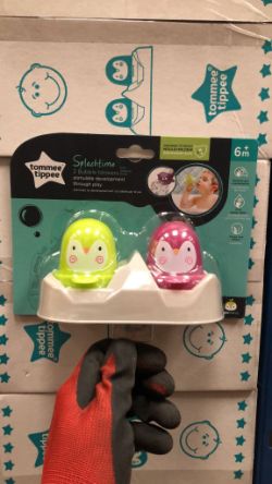 30 X TOMMEE TIPPEE BABY SPLASHTIME BATH TOY 6M+ (RRP £7.99 EACH)