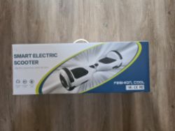 1 PALLET - 16 UNITS - NEW ELECTRIC HOVERBOARDS - WHITE - NEW