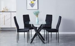 LOT CONTAINING 4 DINING CHAIRS