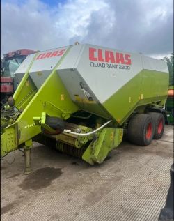 NEW HOLLAND BC5060 SQUARE BALER FOR AUCTION