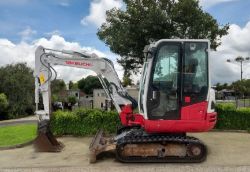 2018 TAKEUCHI TB230 2.8 TONNE EXCAVATOR