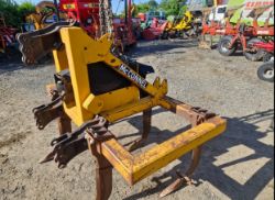 MCCONNEL 5 LEG SHAKERATOR