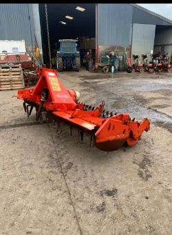 KUHN HR302 POWER HARROW