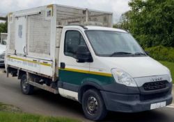 2014 IVECO DAILY 3.5 TON CAGE TIPPER - READY FOR ACTION!