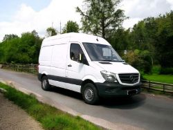 MERCEDES-BENZ SPRINTER 313 SWB (2017)