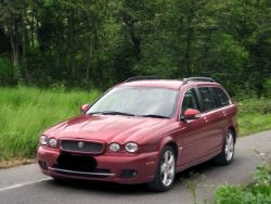 JAGUAR X-TYPE 2.2D DPF SE 5DR – LUXURY AND PERFORMANCE IN A DIESEL ESTATE >>--NO VAT ON HAMMER--<<