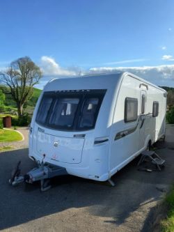 2014 COACHMAN VISION 560/4 TOURING CARAVAN