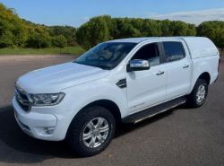 2020 FORD RANGER DOUBLE CAB LIMITED - **(ONLY 60K MILEAGE)** FULLY LOADED AND READY FOR ACTION!