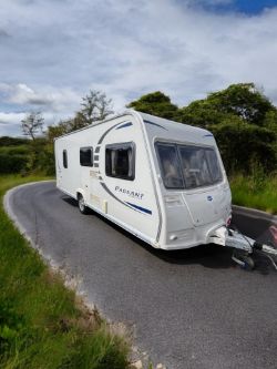 BAILEY PAGEANT SANCERRE - 4 BERTH TOURING CARAVAN | 2010 | FIXED BED & WELL-EQUIPPED