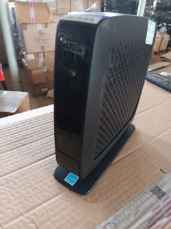 PALLET CONTAINING APPROX 196 X IGEL COMPUTERS!!!