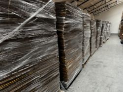 100X USED DOUBLE WALL STRONG CARDBORD 58*51*40CM