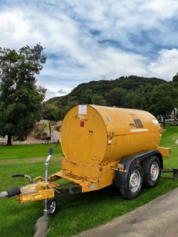 2014 950 LITRE BUNDED DIESEL BOWSER - DOUBLE AXLE FAST TOW