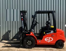 2023 EP EQUIPMENT EFL353 LITHIUM-ION FORKLIFT - 3.5 TONNES LIFTING CAPACITY
