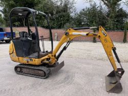 JCB 8014 MINI DIGGER - 1800 HOURS - RECENTLY SERVICED - COMES WITH BUCKETS