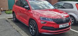 2019 SKODA KAROQ SPORTLINE 4X4 - 40,000 MILES, PANORAMIC ROOF, & SPORT SEATS!