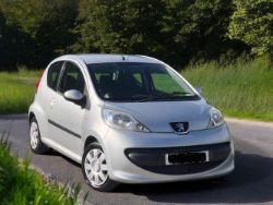2005 PEUGEOT 107 1.0 12V URBAN 2 TRONIC 3DR >>--NO VAT ON HAMMER--<<