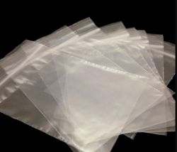 91,000(91PACKS OF1000) X GRIPSEAL BAGS, POLYETHYLENE, 300 X 400MM, WITH WOP RRP£4,645.55