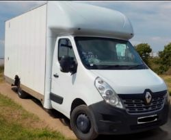 2017 RENAULT MASTER EXLWB LOW LOADER BOX - THE ULTIMATE WORKHORSE! BID NOW!!