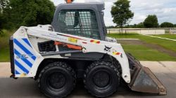 2015 BOBCAT S450 SKID STEER LOADER