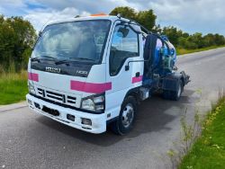 2006 ISUZU NQR 7.5 TON GROSS VACUUM TANKER – SPLIT TANK FOR SEWAGE AND WATER