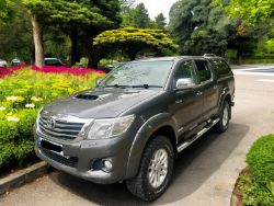 TOYOTA HILUX 3.0 INVINCIBLE D-4D 4X4 DCB (2016) >>--NO VAT ON HAMMER--<<