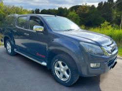 2015 ISUZU D-MAX YUKON TWIN TURBO D/C TD - BLUE - 6-SPEED MANUAL PICKUP >>--NO VAT ON HAMMER--<<