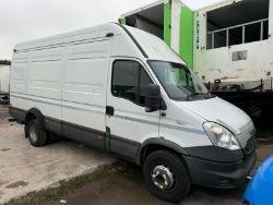 2014 (64) IVECO DAILY 70C17 7-TON VAN – NON-RUNNER **(ONLY 48K MILEAGE)**